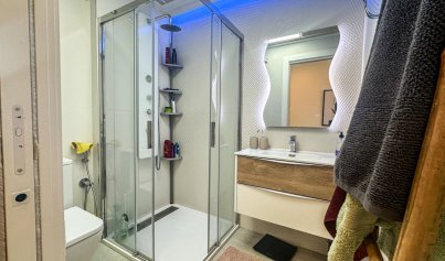 Resale - Bungalow -
Torrevieja - Los Balcones - Los Altos del Edén
