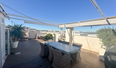 Resale - Bungalow -
Torrevieja - Los Balcones - Los Altos del Edén