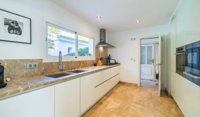 Resale - Villa -
Calviá - Mallorca