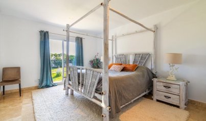 Resale - Villa -
Calviá - Mallorca