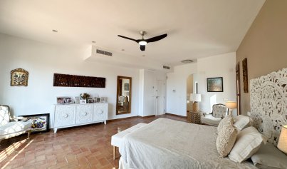 Resale - Villa -
Campoamor - Dehesa de Campoamor