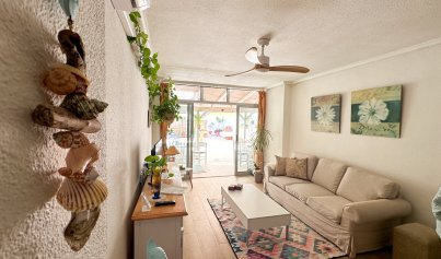Resale - Apartment -
Torrevieja - Centro