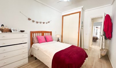 Resale - Apartment -
Torrevieja - Centro