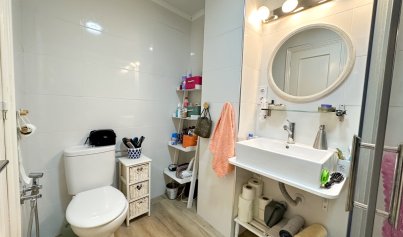 Resale - Apartment -
Torrevieja - Centro
