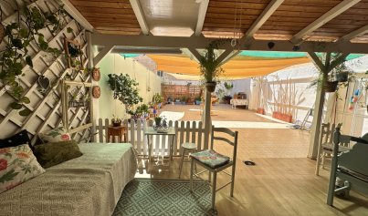 Resale - Apartment -
Torrevieja - Centro