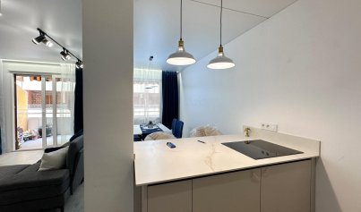 Resale - Apartment -
Torrevieja - El Acequión - Los Náufragos