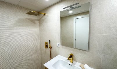 Resale - Apartment -
Torrevieja - El Acequión - Los Náufragos