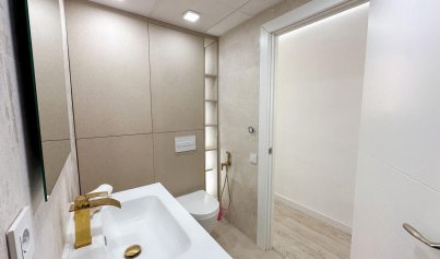 Resale - Apartment -
Torrevieja - El Acequión - Los Náufragos