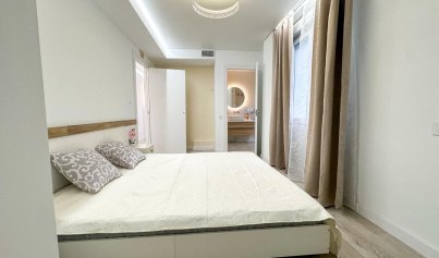 Resale - Apartment -
Torrevieja - El Acequión - Los Náufragos