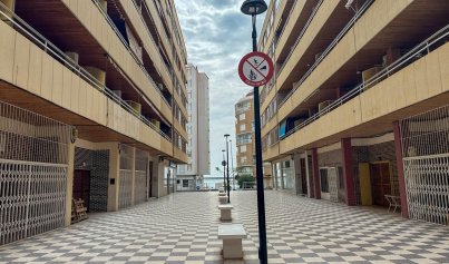 Resale - Apartment -
Torrevieja - El Acequión - Los Náufragos