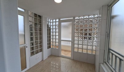 Resale - Bungalow -
Orihuela Costa - Playa Flamenca