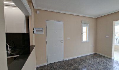 Resale - Bungalow -
Orihuela Costa - Playa Flamenca