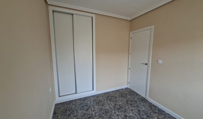 Resale - Bungalow -
Orihuela Costa - Playa Flamenca