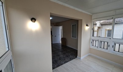 Resale - Bungalow -
Orihuela Costa - Playa Flamenca