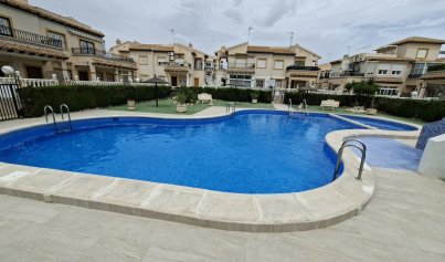 Resale - Bungalow -
Orihuela Costa - Playa Flamenca
