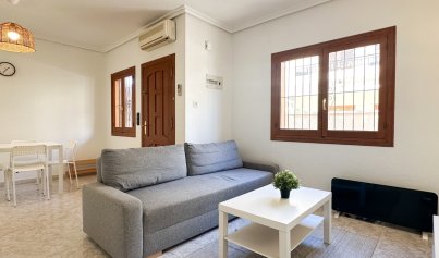 Resale - Bungalow -
Orihuela Costa - Playa Flamenca