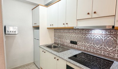 Resale - Bungalow -
Orihuela Costa - Playa Flamenca