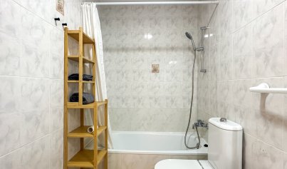 Resale - Bungalow -
Orihuela Costa - Playa Flamenca