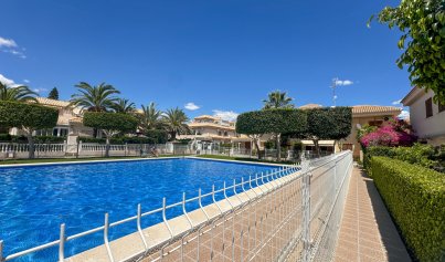 Resale - Bungalow -
Orihuela Costa - Playa Flamenca