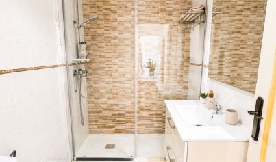 Resale - Villa -
Torrevieja - Nueva Torrevieja - Aguas Nuevas