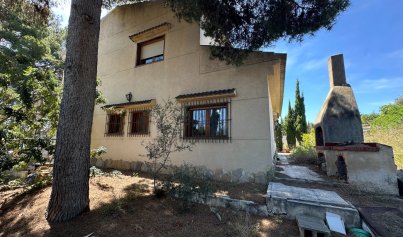 Resale - Villa -
Torrevieja - Los Balcones - Los Altos del Edén