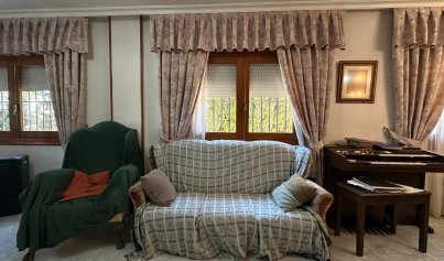 Resale - Villa -
Torrevieja - Los Balcones - Los Altos del Edén