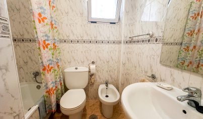 Resale - Bungalow -
Orihuela Costa - Lomas de Cabo Roig