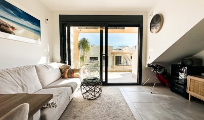 Resale - Bungalow -
Orihuela Costa - Villamartin