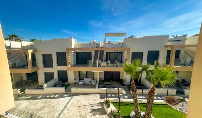 Resale - Bungalow -
Orihuela Costa - Villamartin