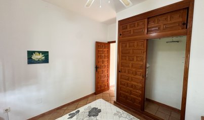 Resale - Villa -
Cabo Roig