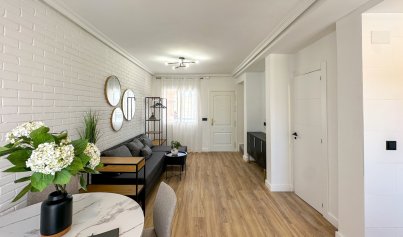 Resale - Townhouse -
Orihuela Costa - Cabo Roig