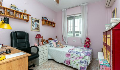 Återförsäljning - Villa -
Los Altos