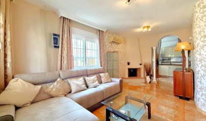 Resale - Apartment -
Orihuela Costa - Villamartin