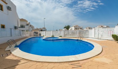 Resale - Penthouse -
Vistabella - Vistabella Golf
