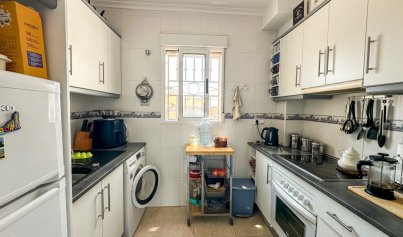 Resale - Bungalow -
Orihuela Costa - Punta Prima