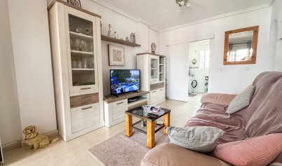 Resale - Bungalow -
Orihuela Costa - Punta Prima