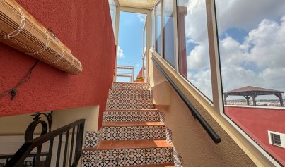 Resale - Bungalow -
Orihuela Costa - Punta Prima