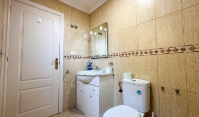 Resale - Bungalow -
Daya Nueva - Costa Blanca Sur