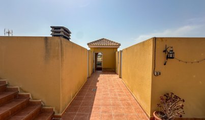 Resale - Bungalow -
Daya Nueva - Costa Blanca Sur