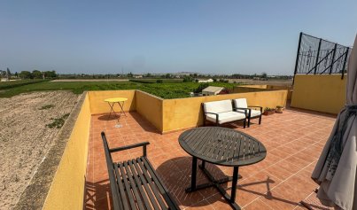 Resale - Bungalow -
Daya Nueva - Costa Blanca Sur