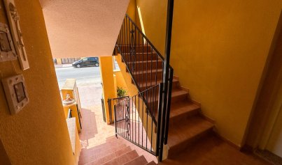 Resale - Bungalow -
Daya Nueva - Costa Blanca Sur