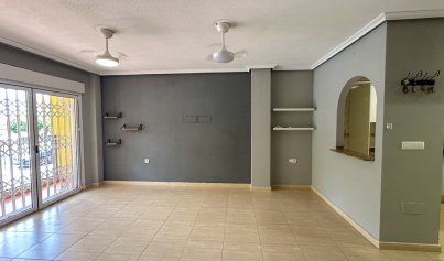 Revente - Bungalow -
Daya Nueva - Costa Blanca Sur