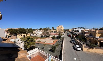 Wiederverkauf - Stadthaus -
Campoamor