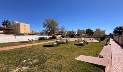 Wiederverkauf - Stadthaus -
Campoamor