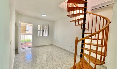 Resale - Apartment -
Orihuela Costa - Playa Flamenca