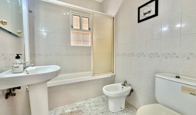 Resale - Apartment -
Orihuela Costa - Playa Flamenca