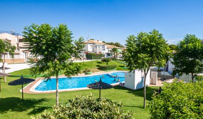 Resale - Bungalow -
Los Balcones - Los Balcones - Los Altos del Edén