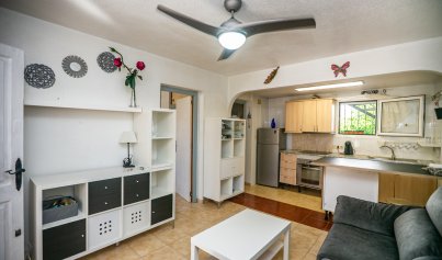 Resale - Bungalow -
Los Balcones - Los Balcones - Los Altos del Edén