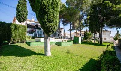 Resale - Bungalow -
Los Balcones - Los Balcones - Los Altos del Edén