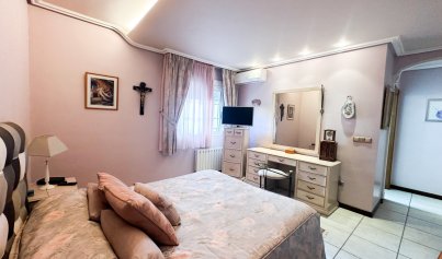 Wiederverkauf - Villa -
La Mata